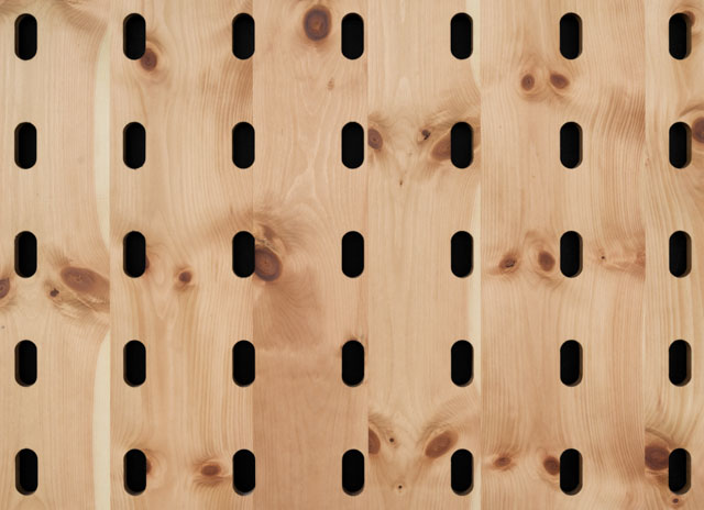 Bild: Clipwall aus Holz